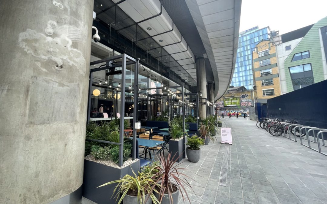 Waterloo Station’s new facade – follow the Curve!