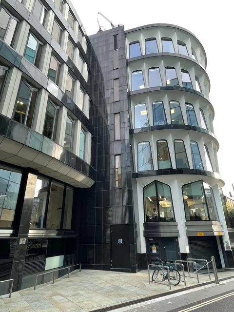 30-Cannon-Street_02_Interface-Facade-Engineering